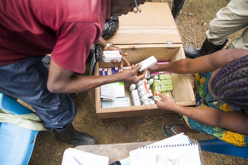 34119299321 586641de4d c